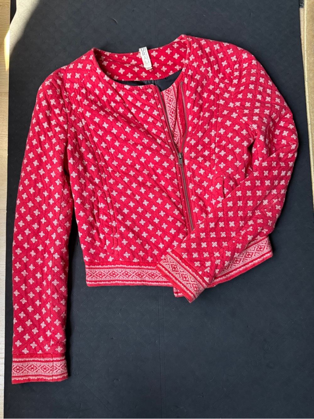 Mural Red Bandana Patterned Zip-Front Quilted Cropped Moto Jacket